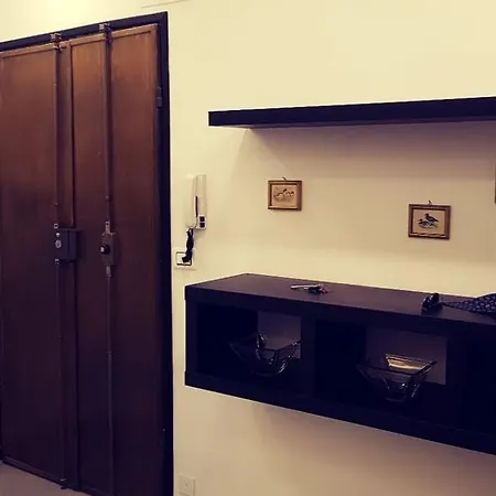Rosselli Charme Apartment- Centro - Appartement