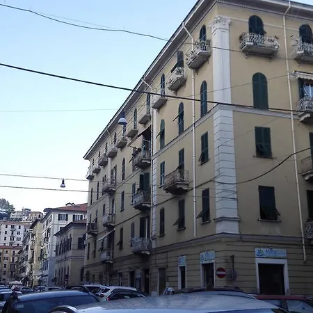 Rosselli Charme Apartment- Centro -