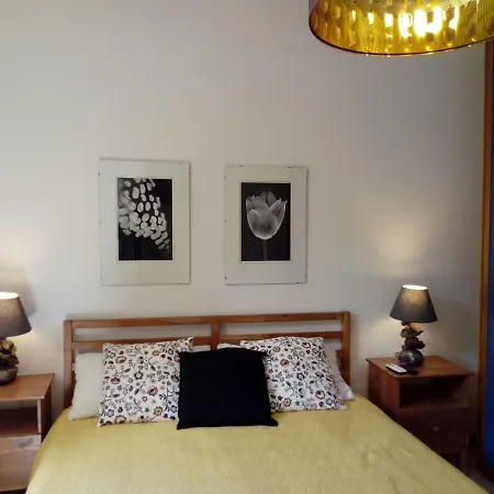 Rosselli Charme Apartment- Centro -
